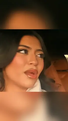 100% Gold Digger Girl #golddigger #car #supercar #lamborghini #golddiggerprank 
