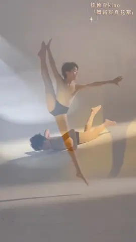 a Chinese ballet boy #cuteboysvideos #cuteboys #cutebaby #coolboys #kidsvideos #USDT #USDC #TRX #usdt #usdc #trx #crypto #cryptocurrency 
