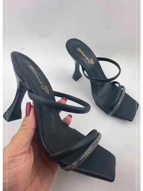✨Arrase no look sem esforço! Tamanco com strass, salto taça 9,5cm e conforto total. Seu pé merece! 😍👠 tamanco feminino, bico quadrado, palmilha macia, elegante, conforto Link no fim ou digite “quero” que te mando! #tamanco #sandália #strass #salto #fashion #linkaquii👇👇  https://s.shopee.com.br/BKb05ilcr