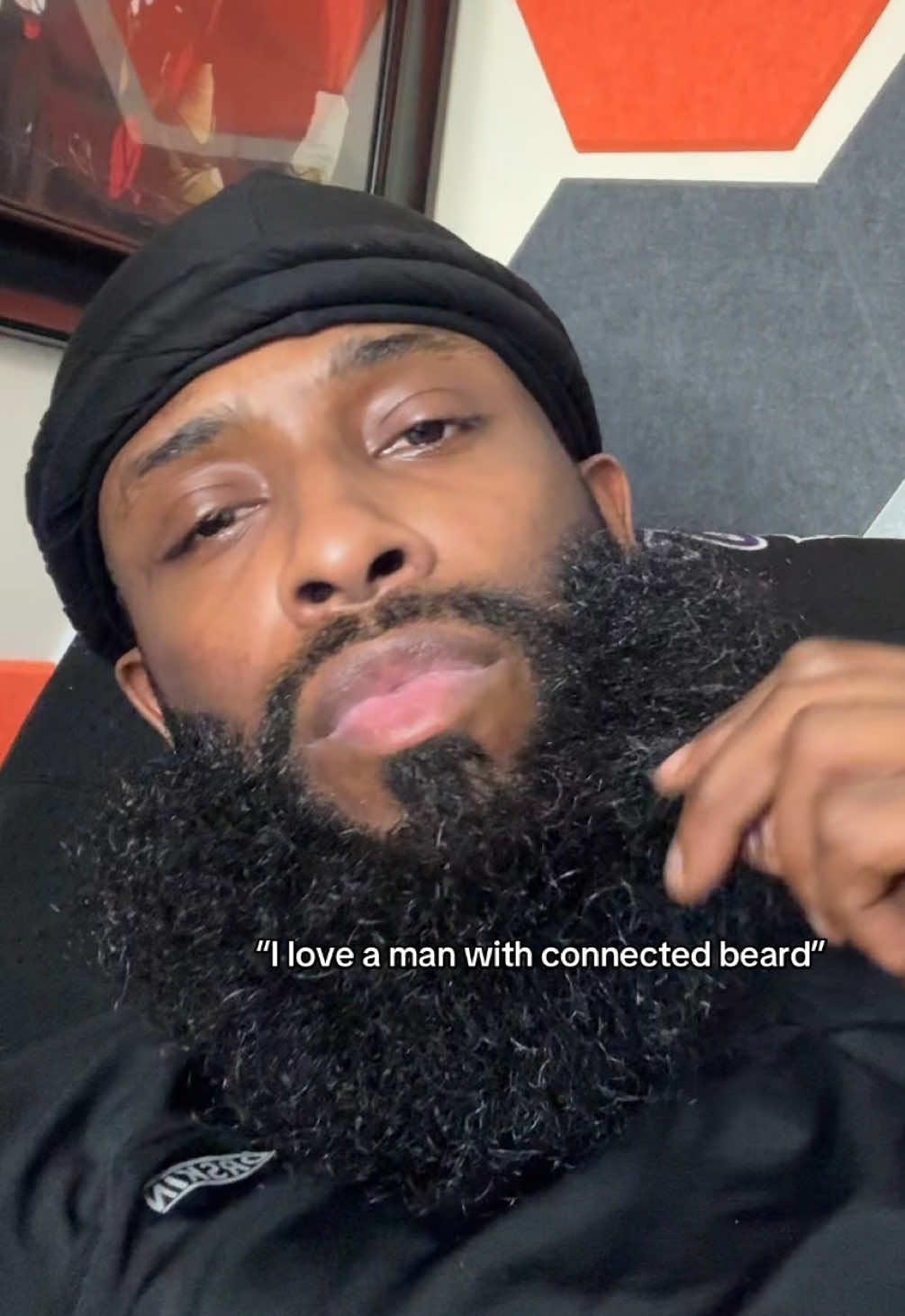 show me how much you like my beard then…