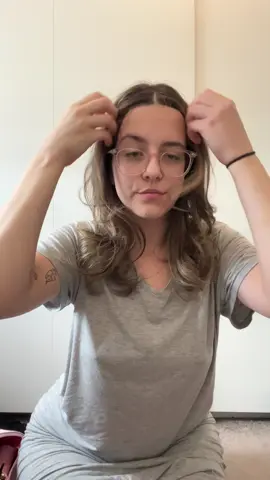 Cute and easy just how I like it  #justbia #hairstyle #blowout 