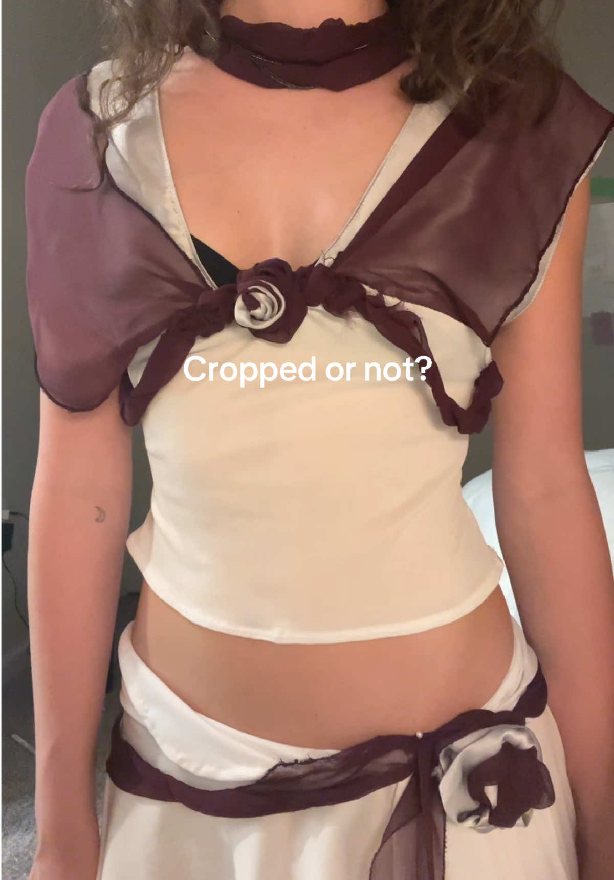 This set is possible my favorite thing I’ve ever created but it does need some tweaks. Give me your opinions and I’ll change accordingly! #fashion 
