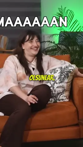 Dünyanın en pahalı insan yapımı şeyi bu uzay üssü! 160 milyar dolar, ama kimse paraya bakmıyor. Elon Musk'ın parasını beğenmediler, şaşırdım. Bu adaletsizlik değil mi? Bir kişi nasıl bu kadar zengin olabilir? Yazık bize, bu dünya gerçekten çok adaletsiz. 💸🌍 #UzayÜssü #Zenginlik #Adaletsizlik