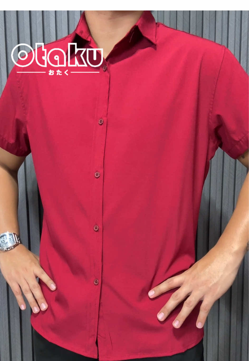 Red polo is now available on our yellow basket! Checkout now! #polo #poloshirt #otakupolo #redpolo #otakupoloshirt 