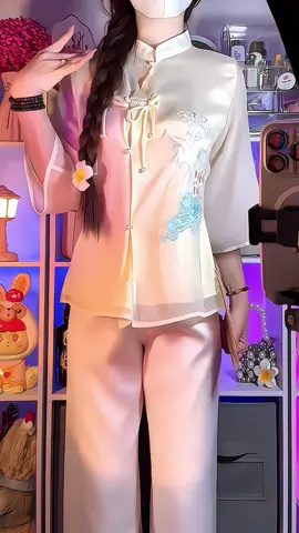 Pháp phục đi chùa thêu chim hạc Tinh Nhi voan tơ nhẹ nhàng thanh lịch#phapphuc #phapphucdichua #xuhướng 