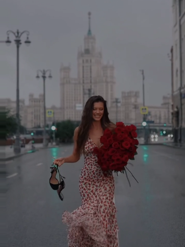 Woman's Shadow ظل إمرأة
