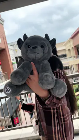 Ugh his soo sticking cute🥰🥰 I waited like a whole year for them to restock the gargoyle plushie. His name is Goliath🖤 #buildabear #gargoyle #halloween 