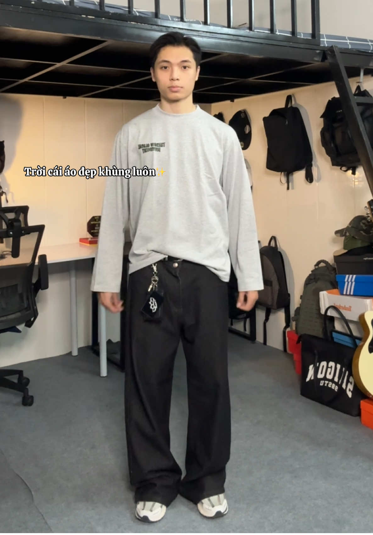 Giá rẻ nữa chứ #fitcheck #dailyoutfits #goclamdep #longsleeveshirt 