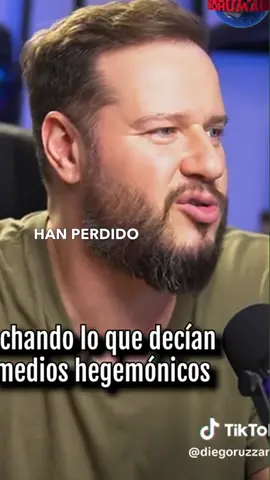 DIEGO HUYE DE DEBATE📌 Diego Ruzzarin
