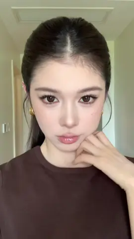 Makeup chi tiết tone Thái