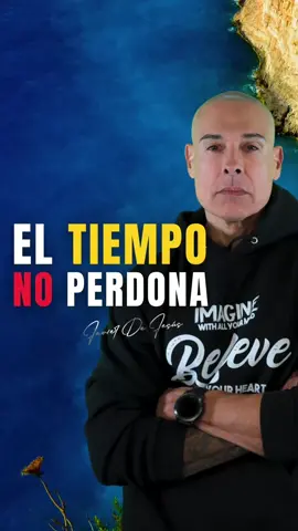 ⏳ Cada minuto que regalas a la distracción es un ladrillo menos en tu futuro. 💪 Los resultados no llegan por magia, llegan por disciplina. 🚀 No pospongas lo que puede cambiar tu vida hoy. 🔥 El tiempo no se repone… ¡y tú tampoco! #DisciplinaEsLibertad #AcciónYA #ConstruyeTuFuturo #NoMásExcusas #TiempoDeGrandeza