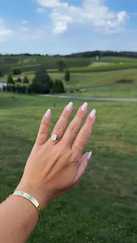 she did SO good #engagementring #wlw 