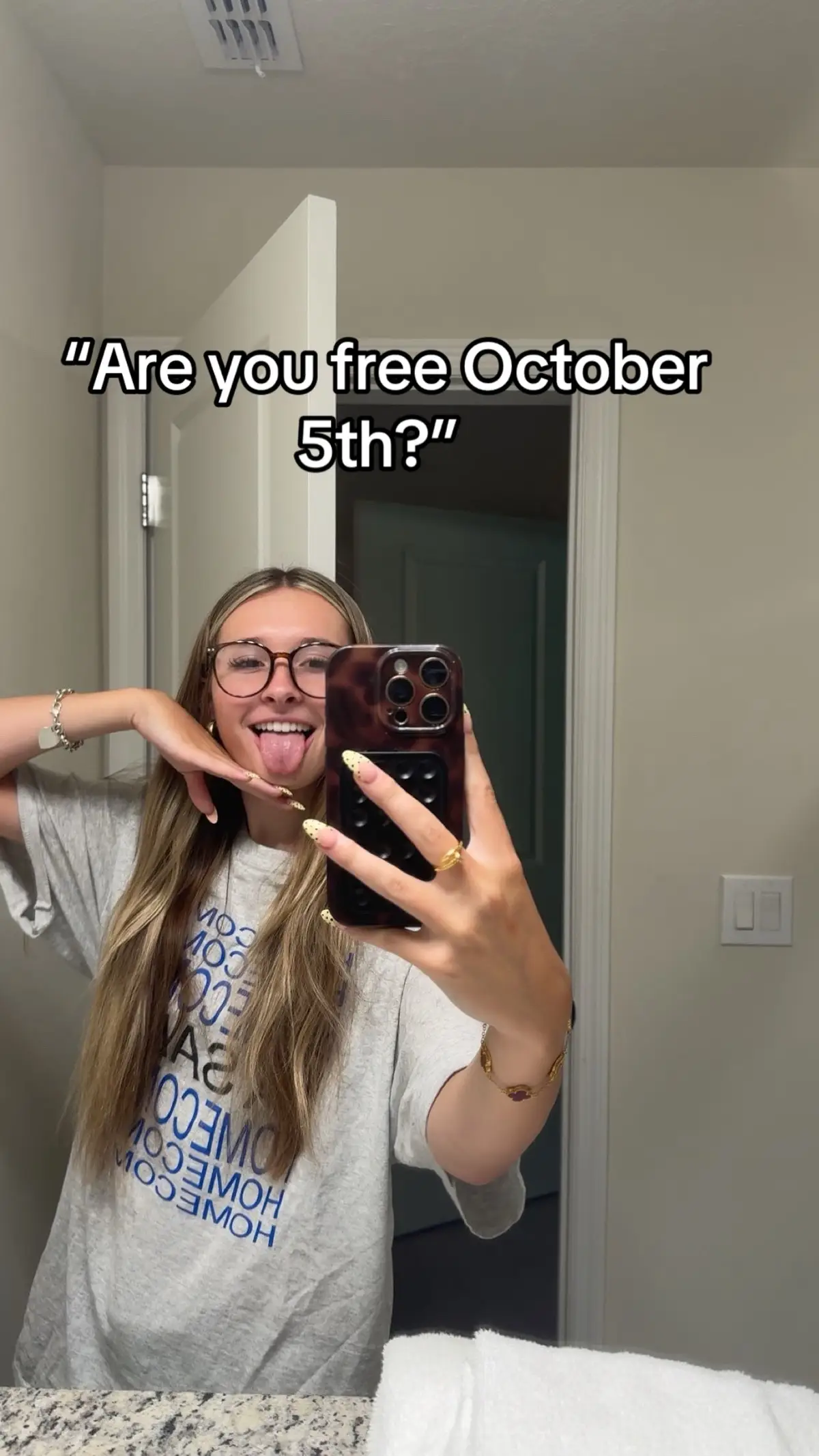 🫰