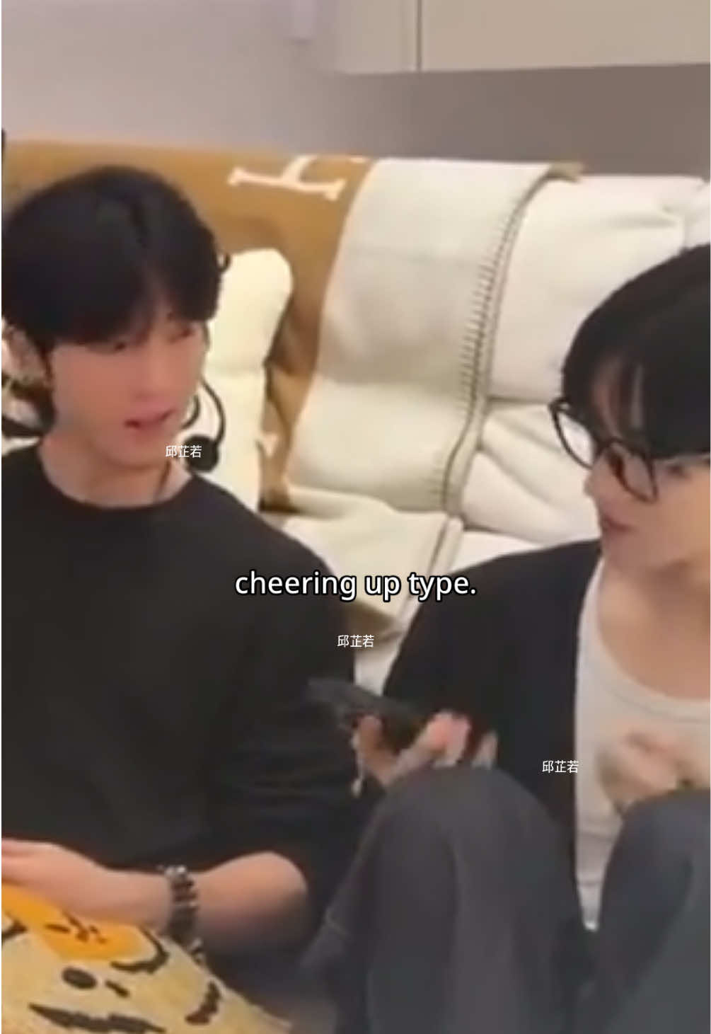 Don’t touch me. Just let me cry 😭 #xingqiu #huangxing #qiudingjie #fyp 