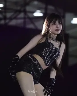 😋 #liz #lizive #kimjiwon #ive #explore 