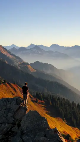 Washington views never get old 👌 #pnwcheck #pnwhikes #mountains @Jstarr 