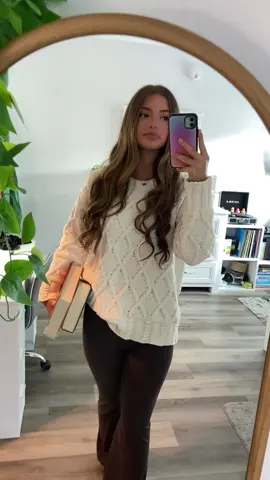 Homework! #kendallallday2 #outfit #outfitinspo #OOTD #fall 