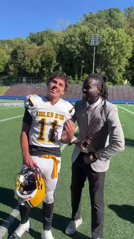 Adrian Fraser-Maxwell showed out vs Jean-Eudes. Certified playmaker. #EZWork #HighSchoolFootball #MontrealFootball #GameDayHighlights #Dalbeviau