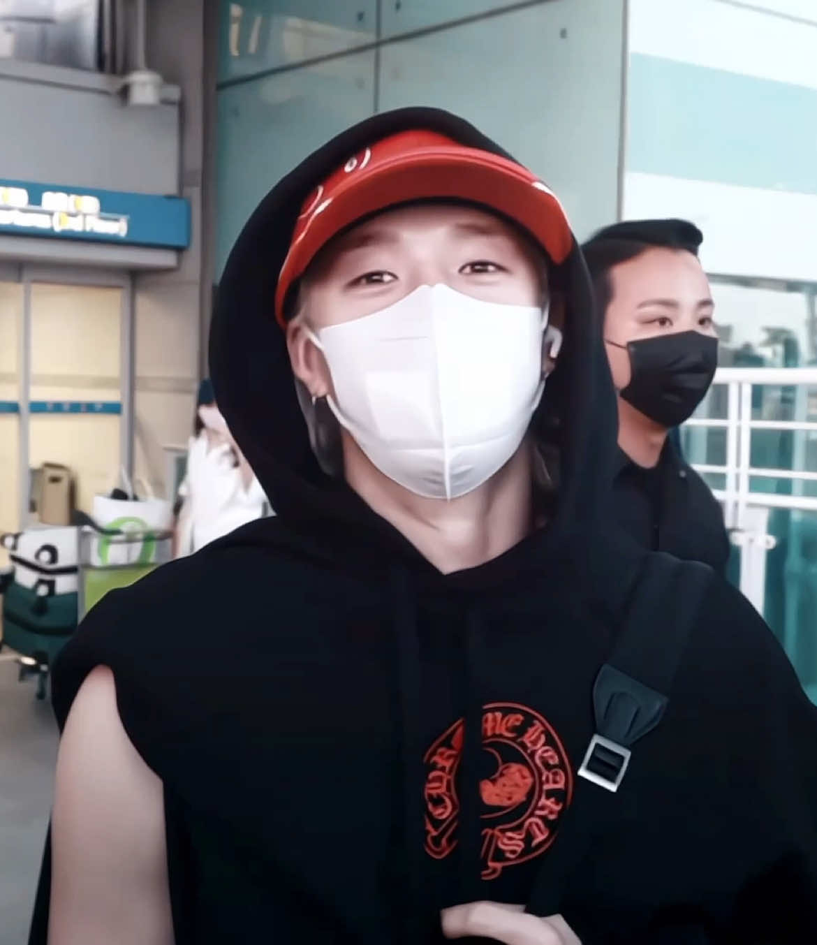 #bangchan chan airport outfit eat a lil to hard #viral #straykids #fyp #foryou new watermark