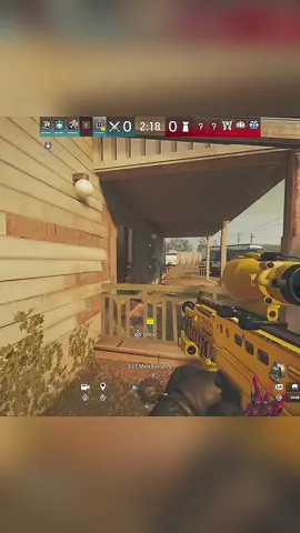 FOLLOW ME NOW 🤬 #rainbowsixsiege #r6xclipen #r6 #rainbow6 #fyp #viral #rainbowsix 