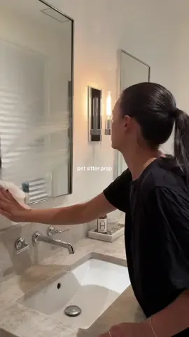 & i’m off!!! #cleanwithme #travelreset #resetroutine 