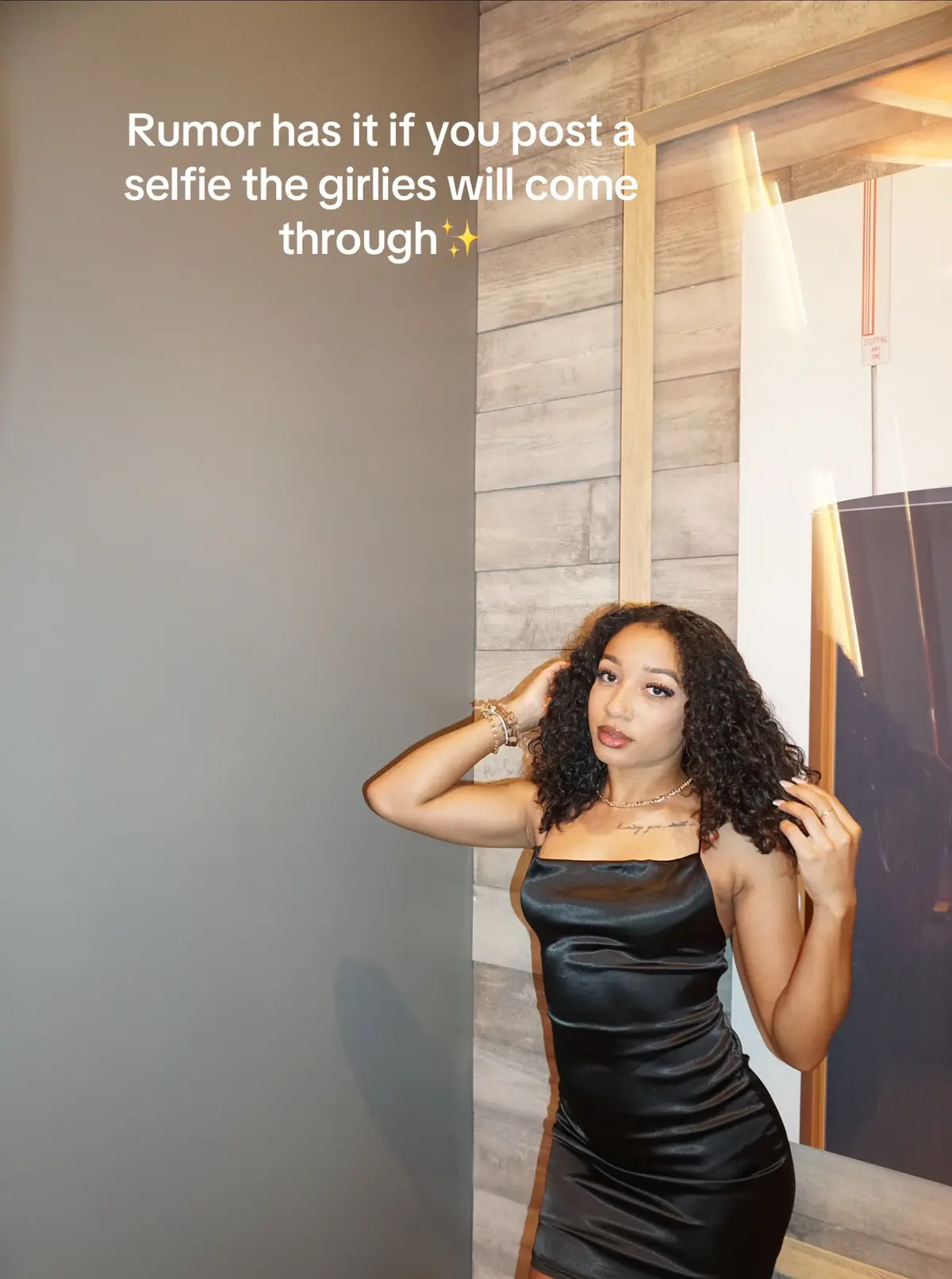 I’m just a girl looking for other pretty girls🙂‍↔️.  #fyp #girlsgirl #newfriends 