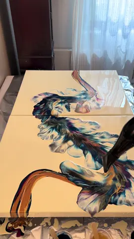 Love how this one just blooms with color✨ #arttok #acrylicpaint #fluidart #customart #fluidartist 