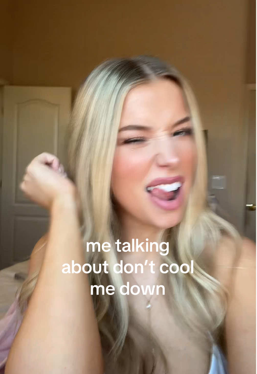 THATS MY SHIII RIGHT THEREEEE 😝😝 stream dont cool me downnn @Siren Society 🧜‍♀️  #dontcoolmedown #sirensociety #buildingtheband #buildingthebandnetflix #netflix 