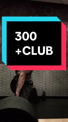 300+club 🔥 Is my mom the only one that gets “mad worried” cause we lift heavy 🤣 we hit a PR too 🔥 #pr #GymTok #gymmotivation #gymrat 