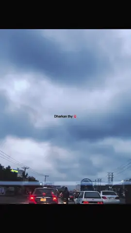 یہ کِس موڑ پر تُجھے بچھڑنے کی سوجھی ، اب تو دن  سنوارنے کے تھے 🥺♥️ #fyp #trending #viral #poetry #explor 