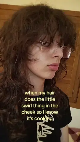 it usually doesn't look like this 💔 #wlw #bald #wuhluhwuh #nerd 