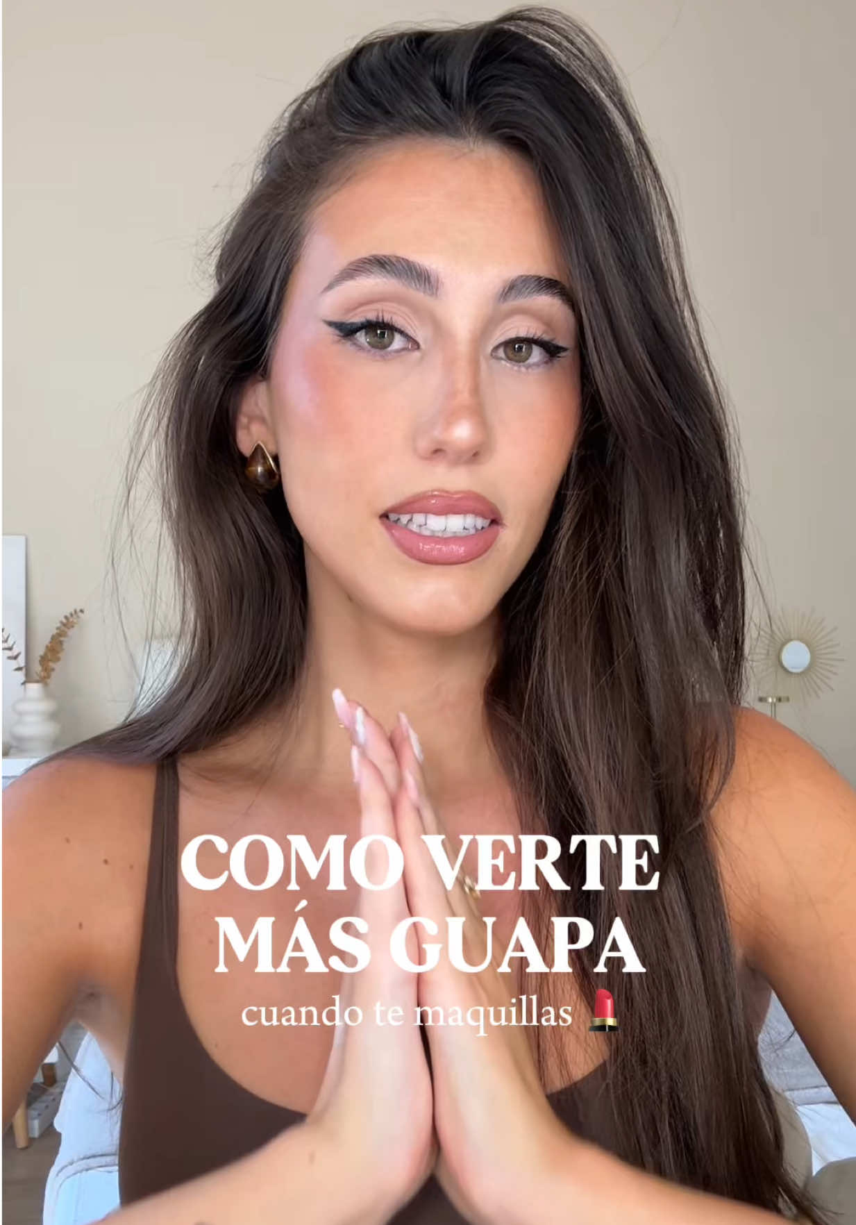 Desde que hago esto cuando me maquillo me veo muchísimo más guapa y tenía que compartirlo con vosotras🫂 Son mis tips de maquillaje estrella para que me quede un resultado perfecto ✨ #Maquillaje #Makeup #makeuphacks #beauty #makeuptips  