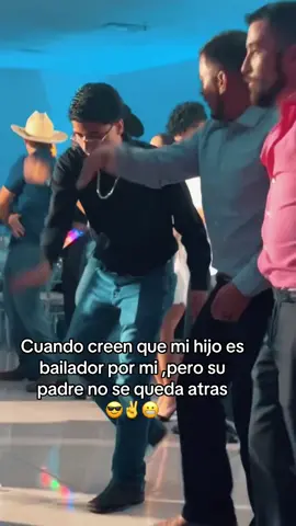 Padre e hijo igualitos 🫶🏻🫶🏻🫶🏻🫶🏻🫶🏻
