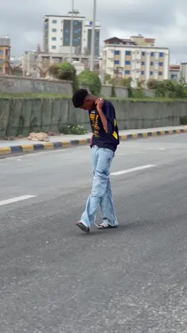 Muqdisho inte ka jogta 😂❤️‍🩹@🍀A͜͡ R͜͡ M͜͡ A͜͡ N͜͡🦂🌴#CapCut 