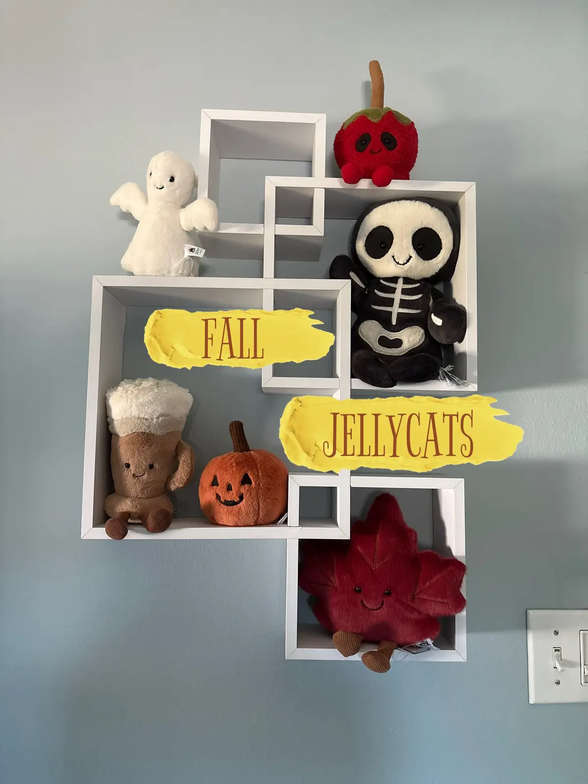 im obsessed but wait for the christmas shelf @Jellycat #jellycat #fall 