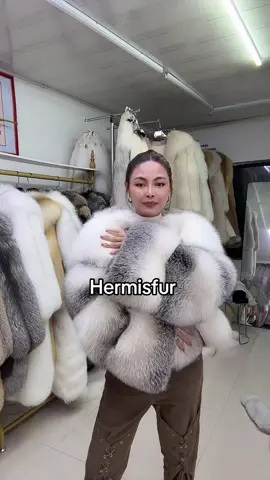 #tiktoklive #livehighlights #fox #เสื้อเฟอร์ #เสื้อขนแท้ 
