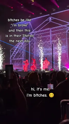 money is temporary anyways 🥴😌🤡 #lesserafim #easycrazyhot #imbroke #kpopconcert #concerts 