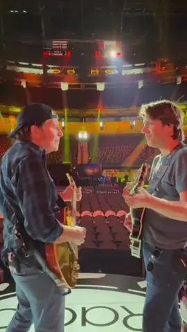 Soundchecking at rehearsal yesterday What a phenomenal night with so many great artists. Thanks to everyone who came out and celebrated with us and who watched at home. #theoldmandowntheroad #pov #classicrock #fyp 