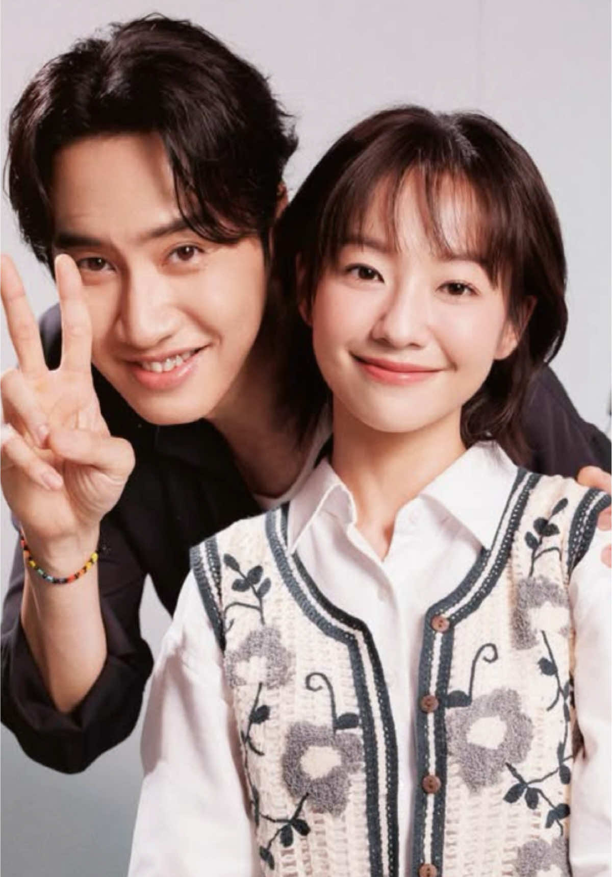 Chemistry cỡ nì thì phim lãng mạn cỡ nàoooooo 😍😍 🌟 Tay Anh Giữ Một Vì Sao | Khởi chiếu: 03.10.2025 #TayAnhGiuMotViSao #TAGMVS #VPICTURES #leekwangsoo #hoangha 