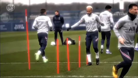 mais um clip do neymar  com cc pra quem pediu #foryou #viral #neymar  #fyyyyyyyyyyypppp 