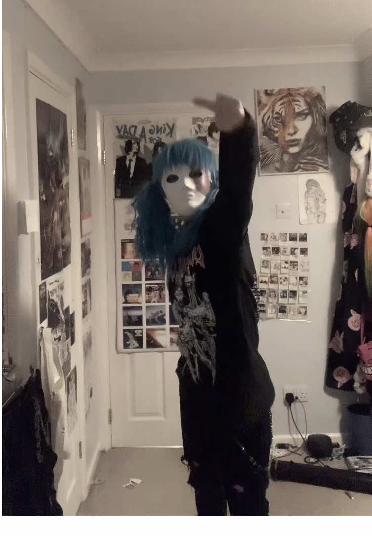 Well it’s been a while.. #salfisher #sallyface #cosplayer #fyp #09 