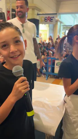 Che canzone mettiamo?? MACCHIETTE E MACCHIETTINE 🤡