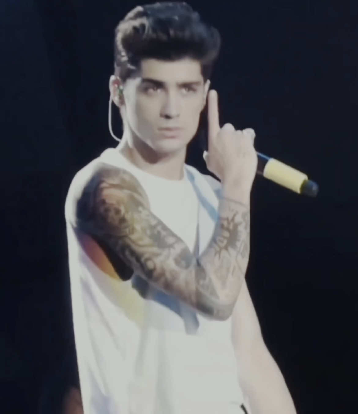 go in and out of me hehe #fyp #edennpayne #zaynmalik #zaynmalikedit #onedirection 