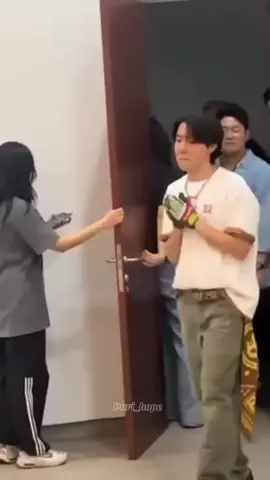 😍😍My love, My angel ✨hoseok💘💕 enserio cuidémos el planeta😌✨ 