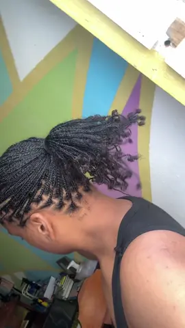 They save me so much time in the mornings.. I’ve been doing them so long I don’t wanna go back😫 #jamaicantiktok🇯🇲 #naturalhair #carbbeantiktok🇬🇾🇯🇲🇹🇹🇧🇸🇧🇧🇱🇨 #type4hair #protctivestyles 