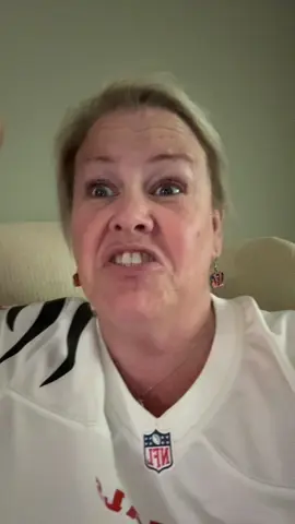 it was a very ugly game against Minnesota. We beat ourselves protect the ball #Bengals #cincinnatibengals #BengalsFootball. #afcnorth 