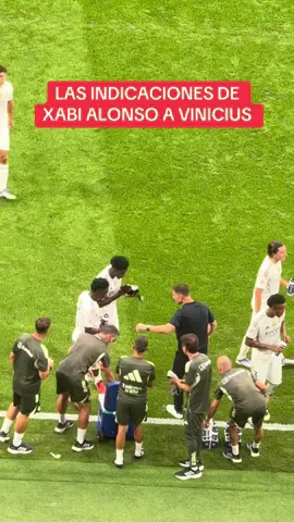 XABI QUIERE PULIR A VINICIUS AL MÁXIMO #deportesentiktok #ultimahora #realmadrid #xabialonso #viniciusjunior 