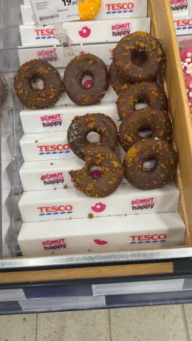 V Litvu už došli dávky #fyyyp #litvinov #lopata #donut 