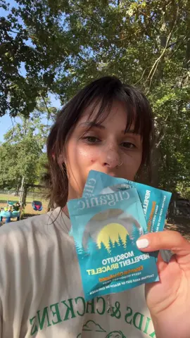 #bugrepellent #mosquitorepellent #naturalbugrepellent #cliganic 