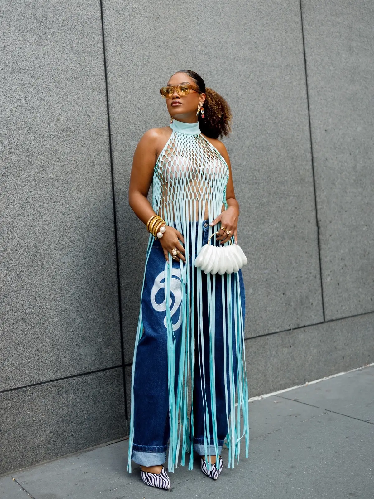 a roundup of all my fits for NYFW! I had so much fun playing with different hairstyles & stepping outside my comfort zone a bit. what do we thinkkkk?